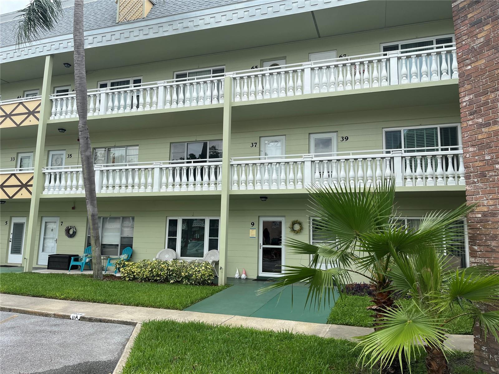 2459 COLUMBIA DRIVE 37