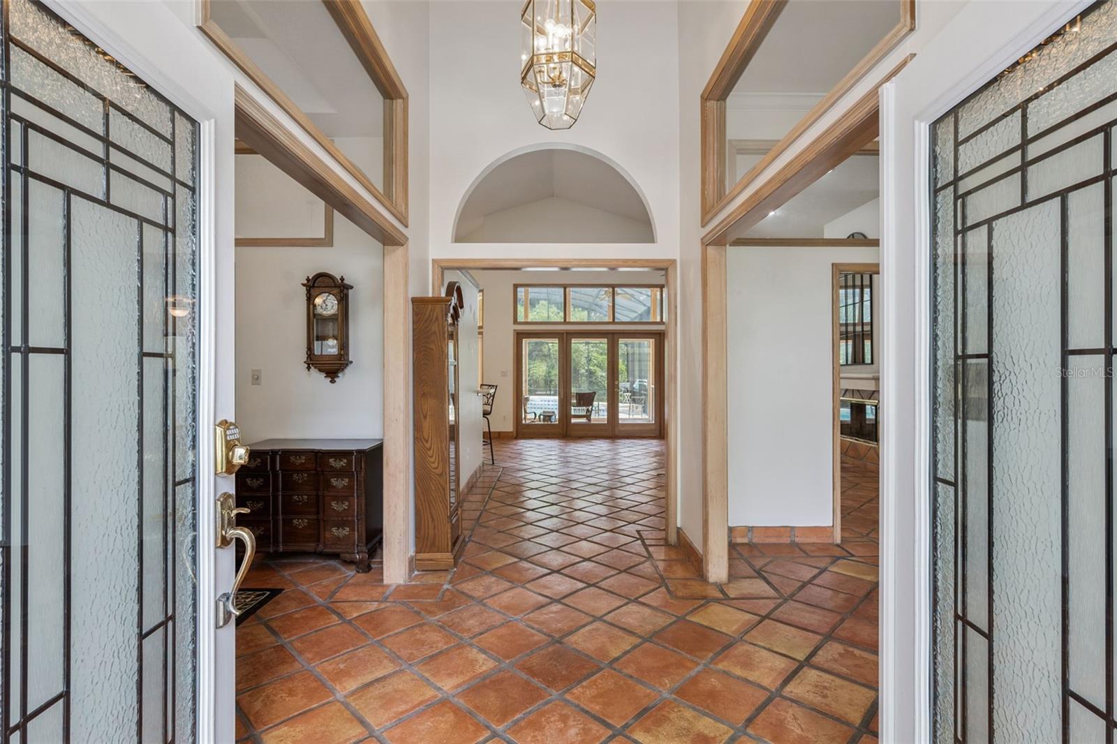 381 CREEKSTONE COURT