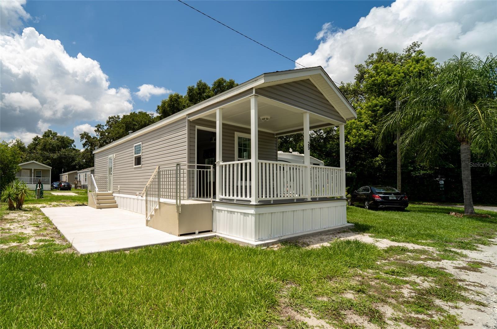 ZEPHYRHILLS COLONY CO - Residential Lease