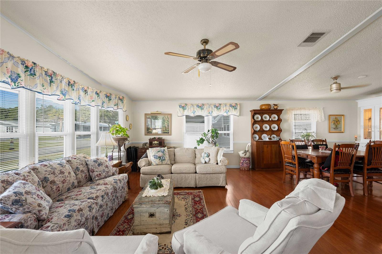 BETMAR VILLAGE - Residential