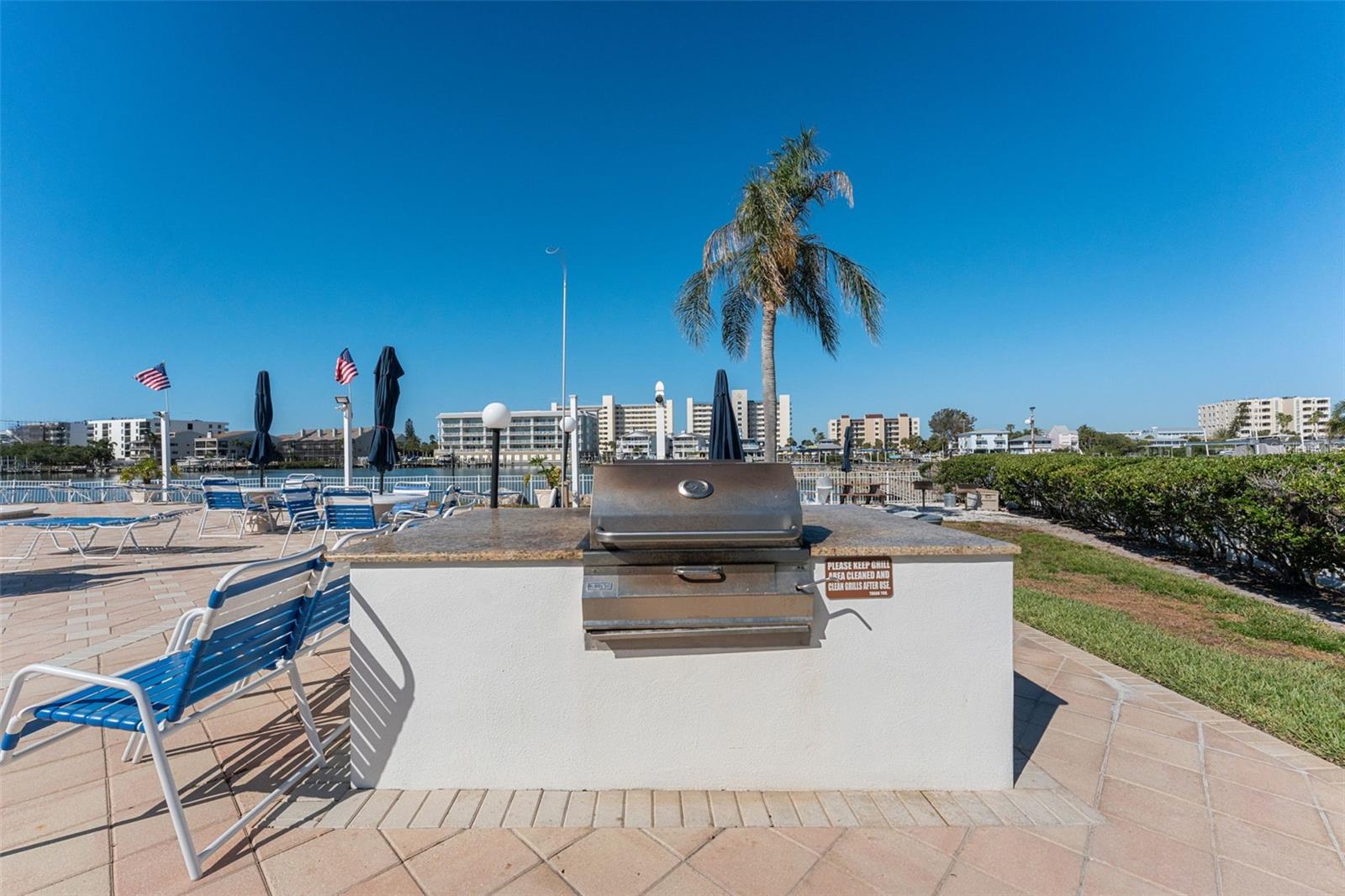 IMPERIAL POINT CONDO - Residential