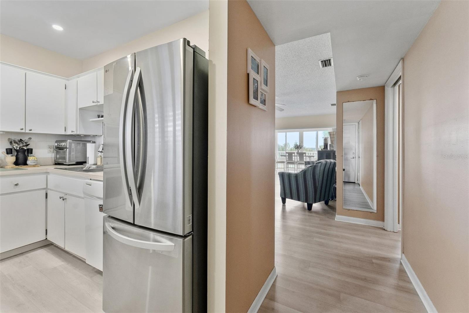 IMPERIAL POINT CONDO - Residential