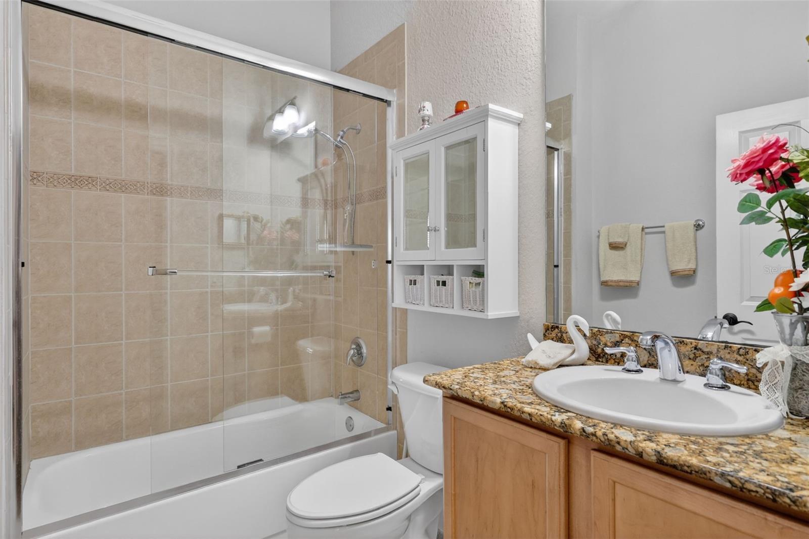 GROVELAND VILLAS AT GREEN GATE - Residential