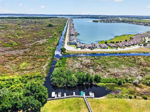 Tiny photo for 1010 Green Gate Boulevard, Groveland, FL 34736 (MLS # G5112155)