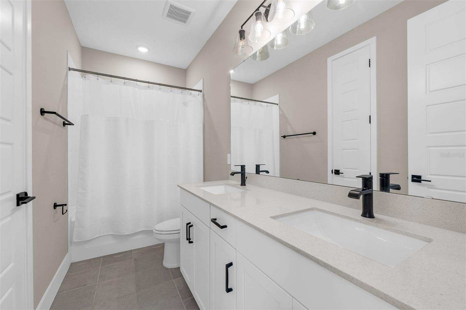 SILVERLEAF RESERVE/HAMLIN PH 2 - Residential