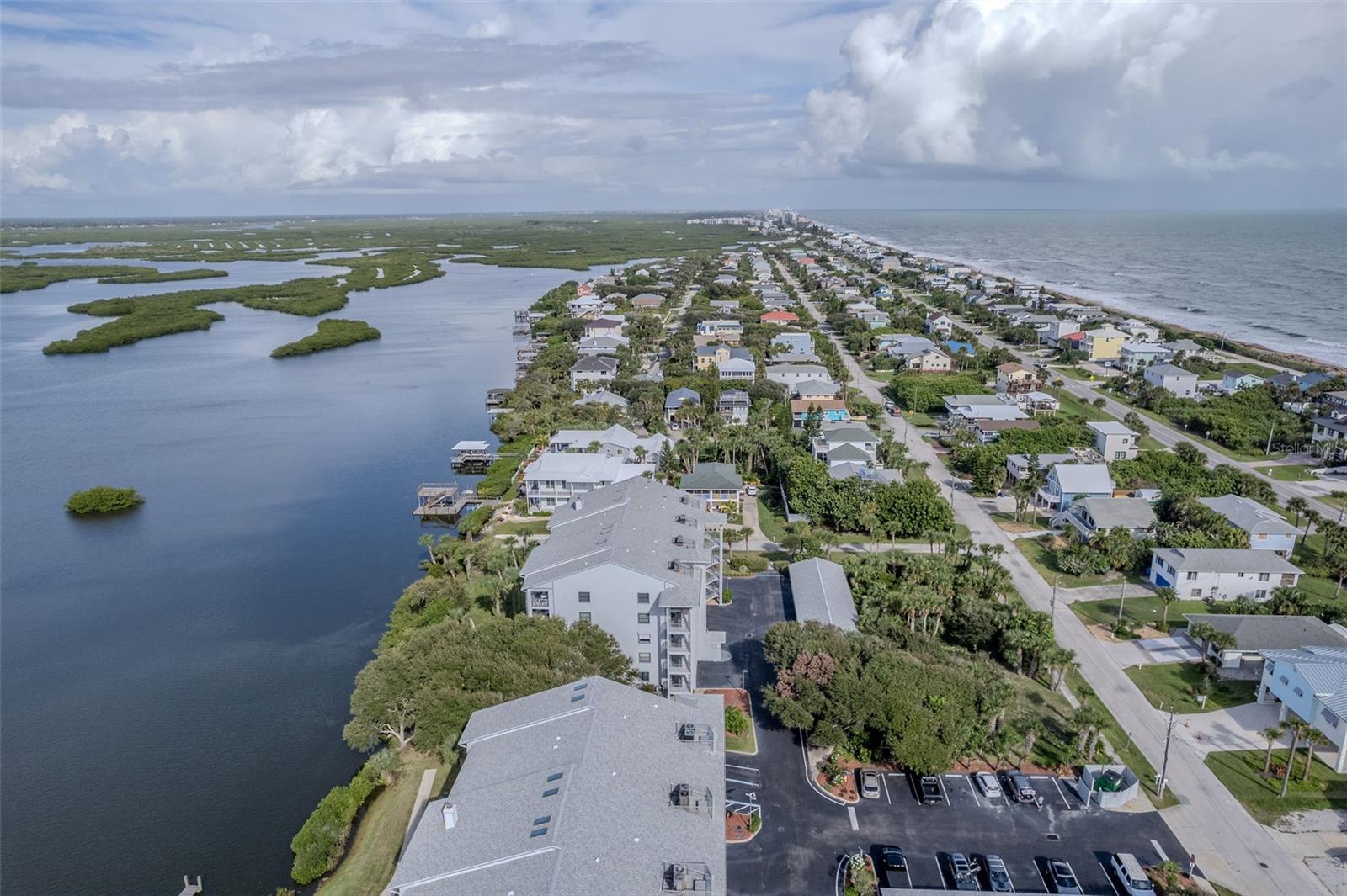 CEDAR ISLAND CLUB, A CONDO - Residential