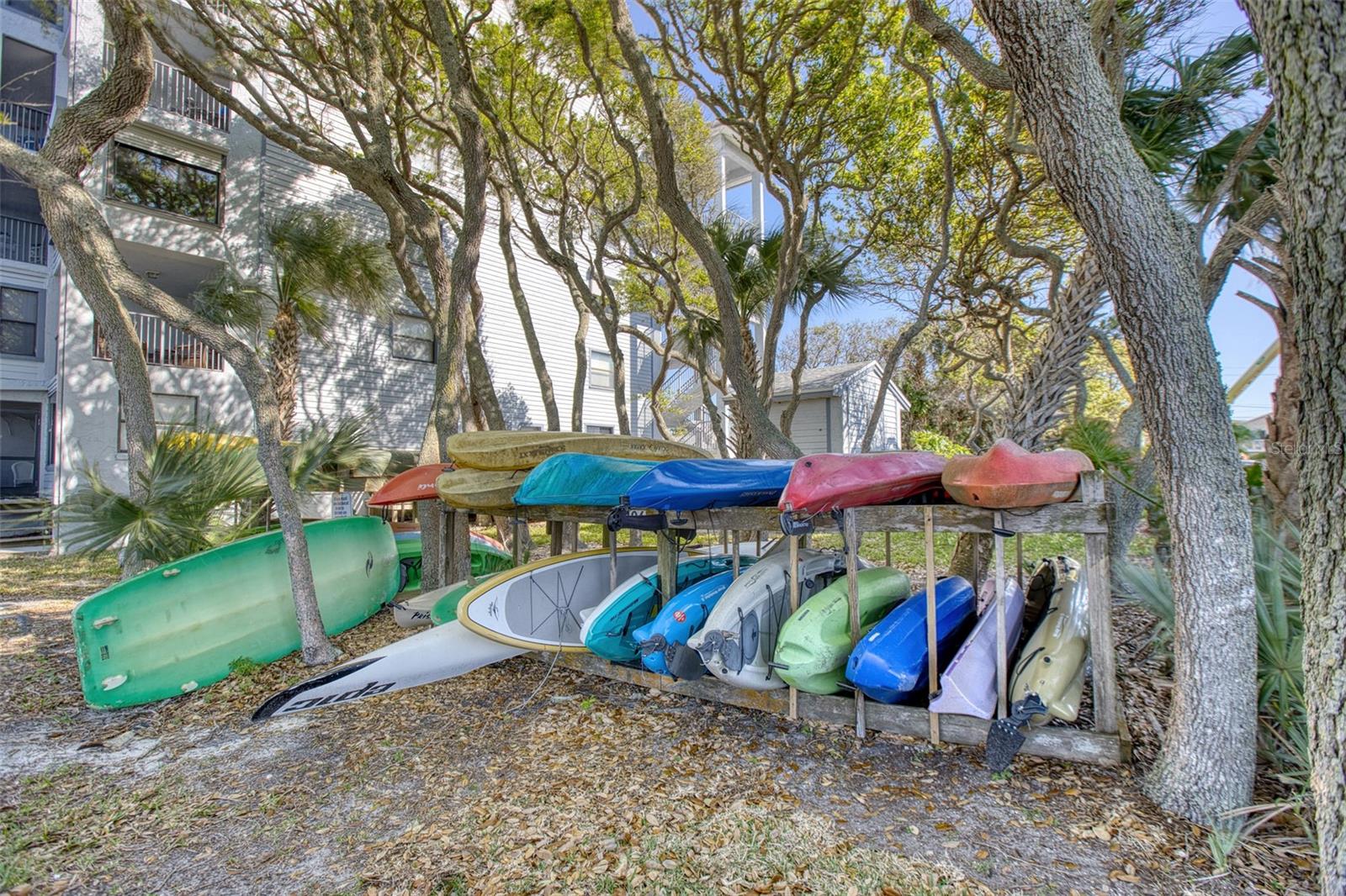CEDAR ISLAND CLUB, A CONDO - Residential