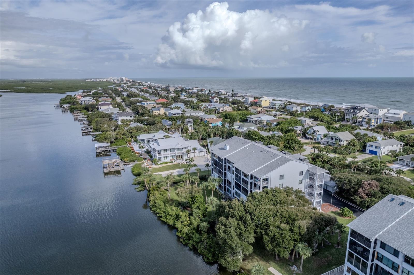 CEDAR ISLAND CLUB, A CONDO - Residential