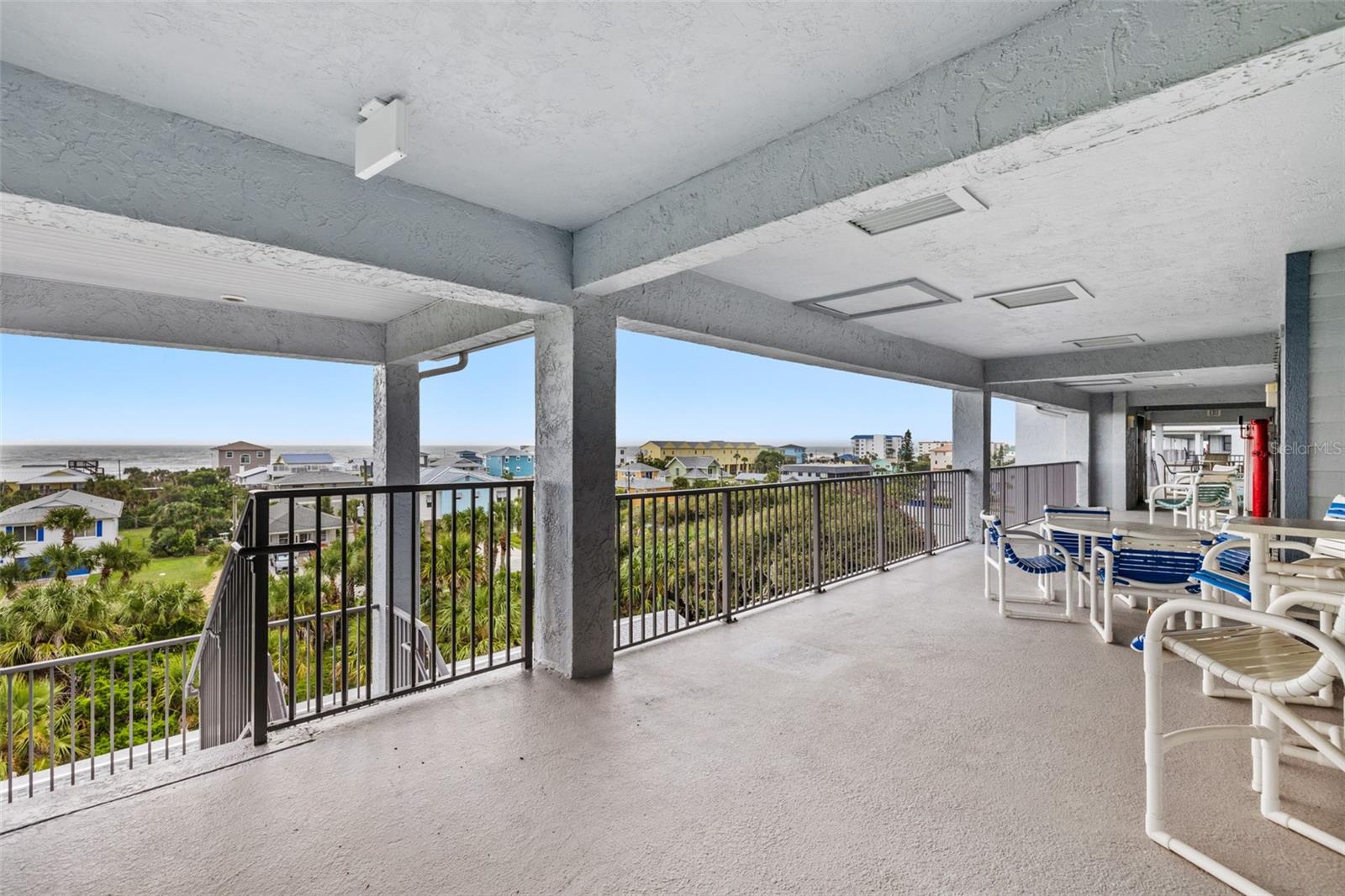 CEDAR ISLAND CLUB, A CONDO - Residential
