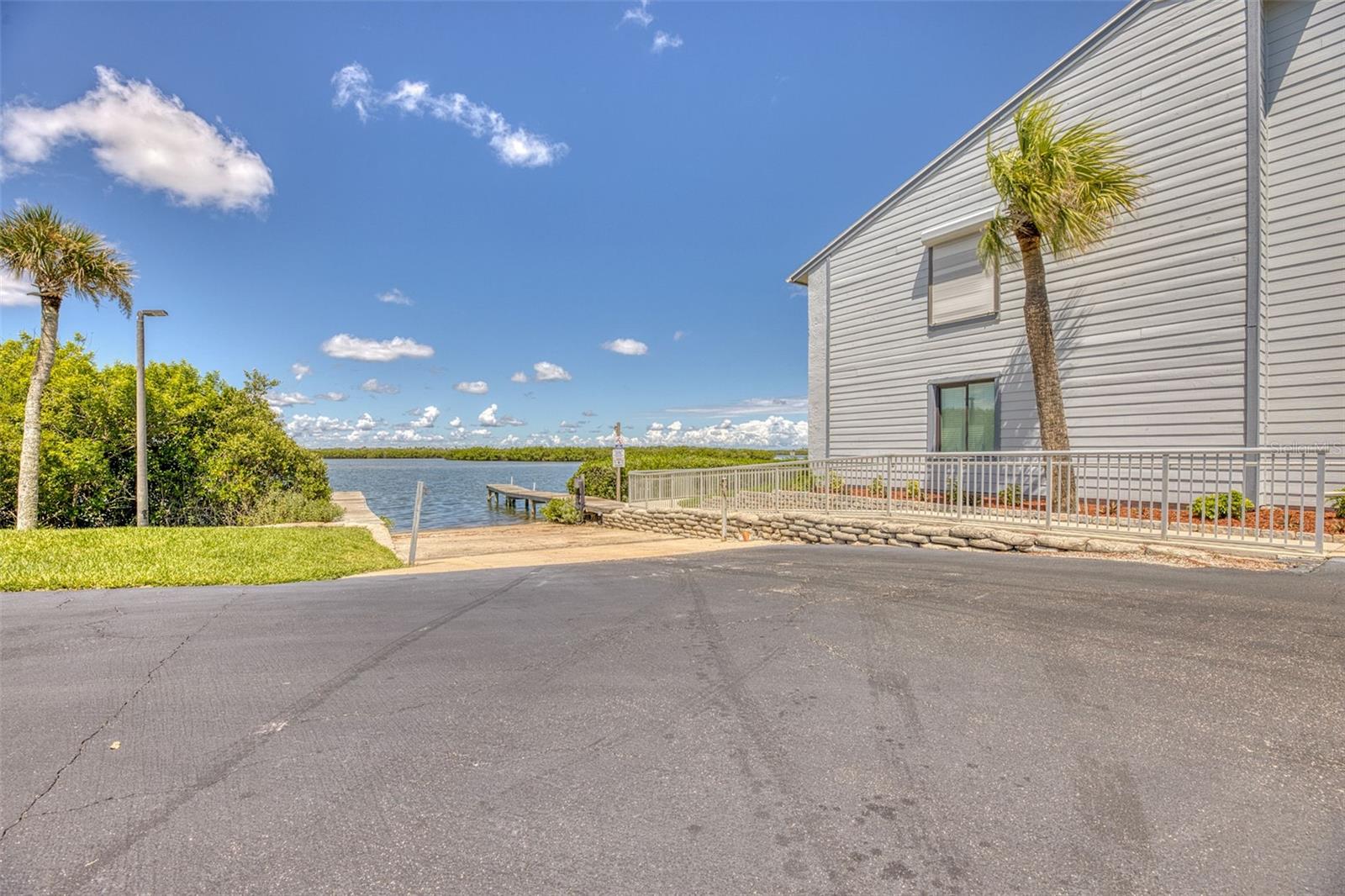 CEDAR ISLAND CLUB, A CONDO - Residential
