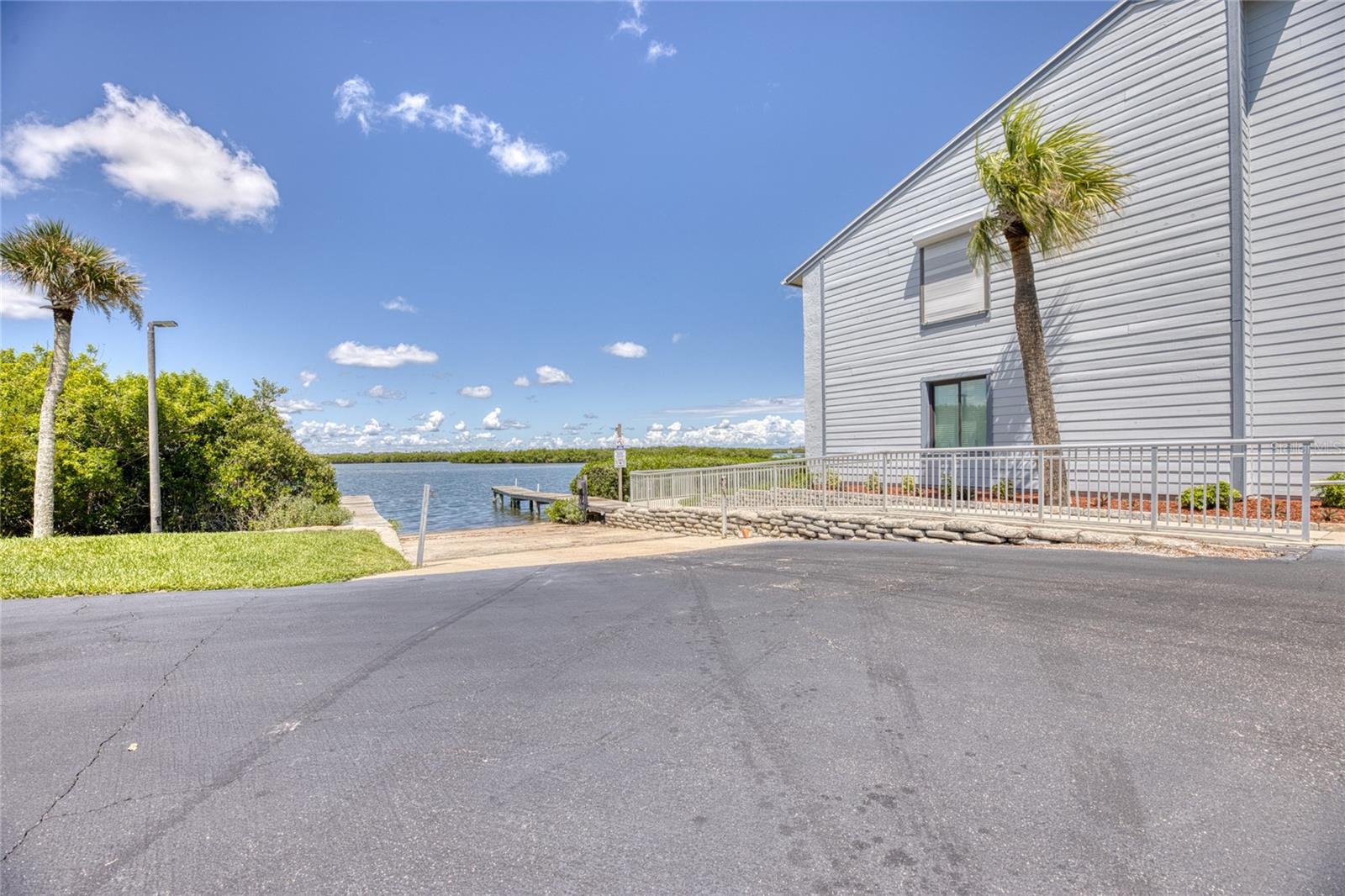 CEDAR ISLAND CLUB, A CONDO - Residential