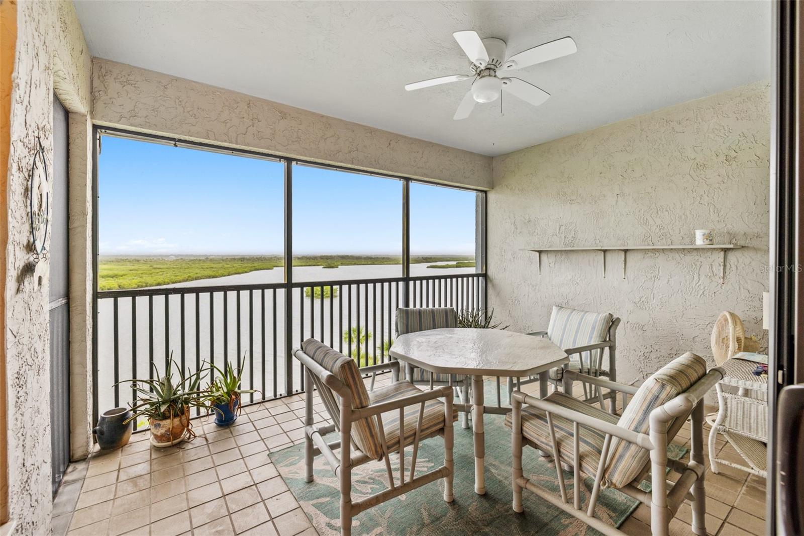 CEDAR ISLAND CLUB, A CONDO - Residential