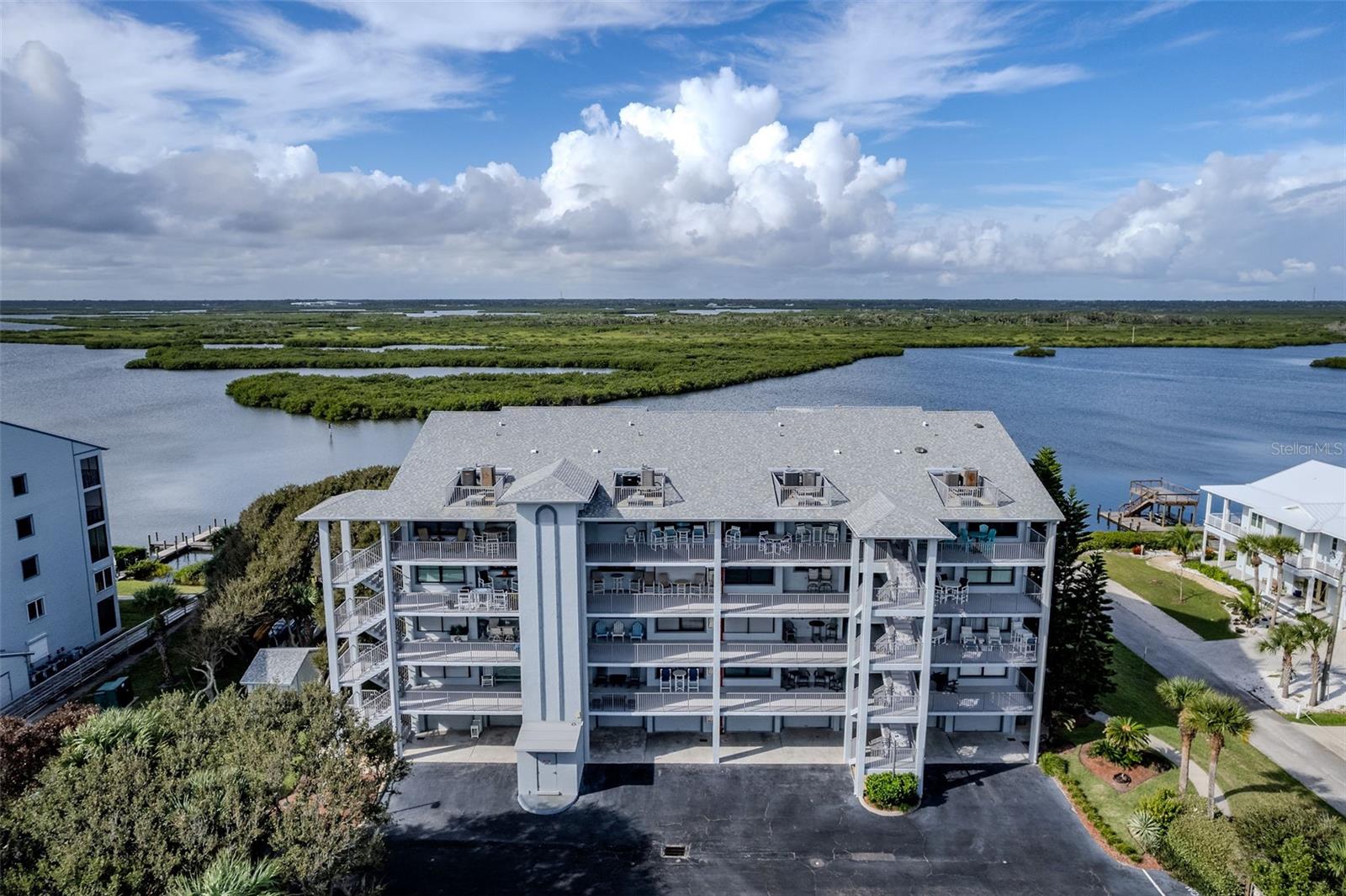 CEDAR ISLAND CLUB, A CONDO - Residential
