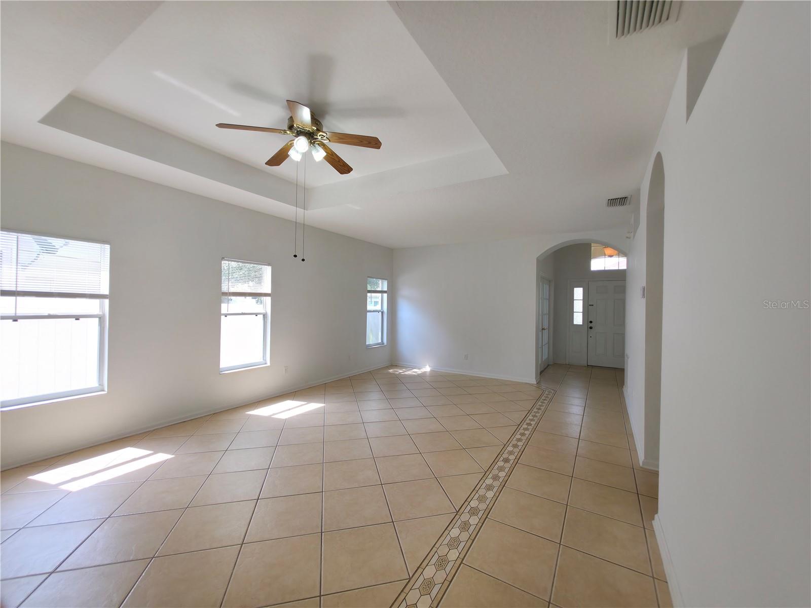 FALCON TRACE UNIT 9 - Residential Lease