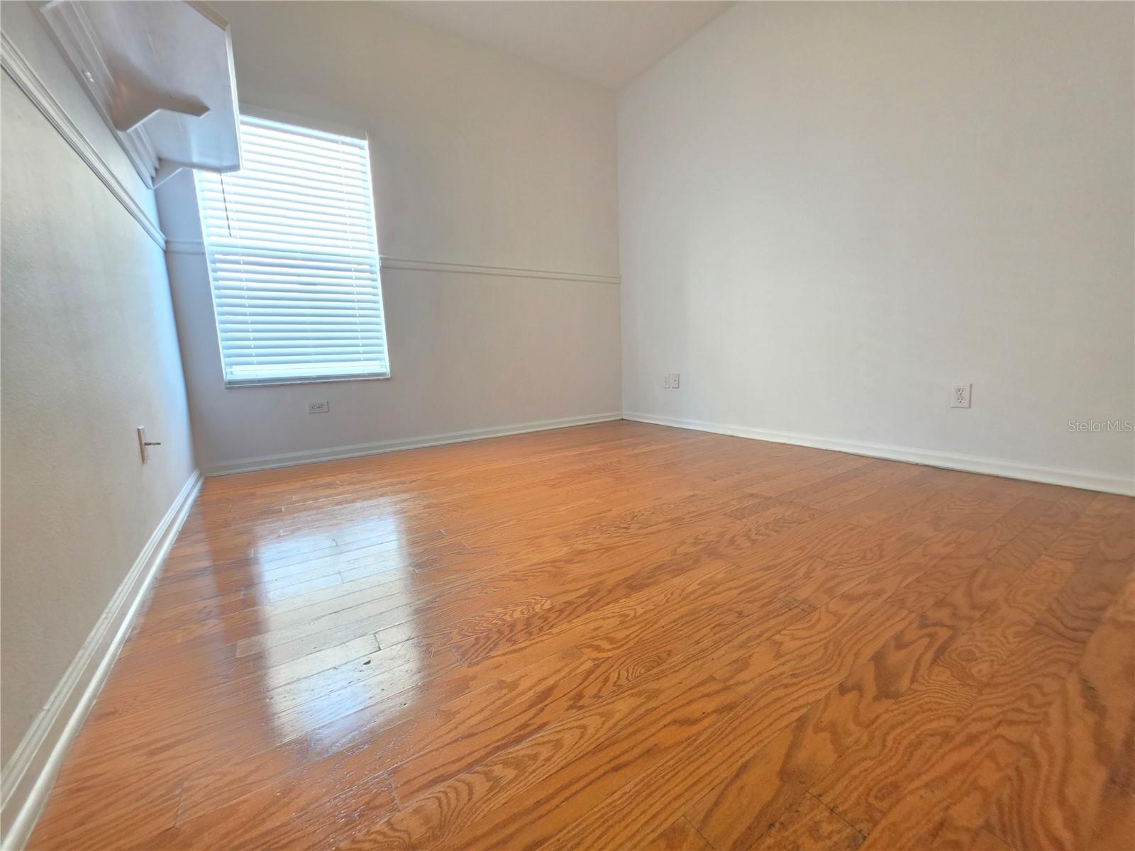 FALCON TRACE UNIT 9 - Residential Lease