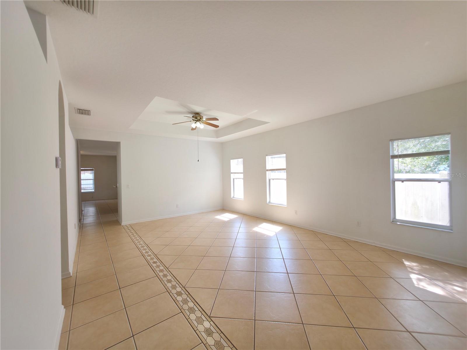 FALCON TRACE UNIT 9 - Residential Lease