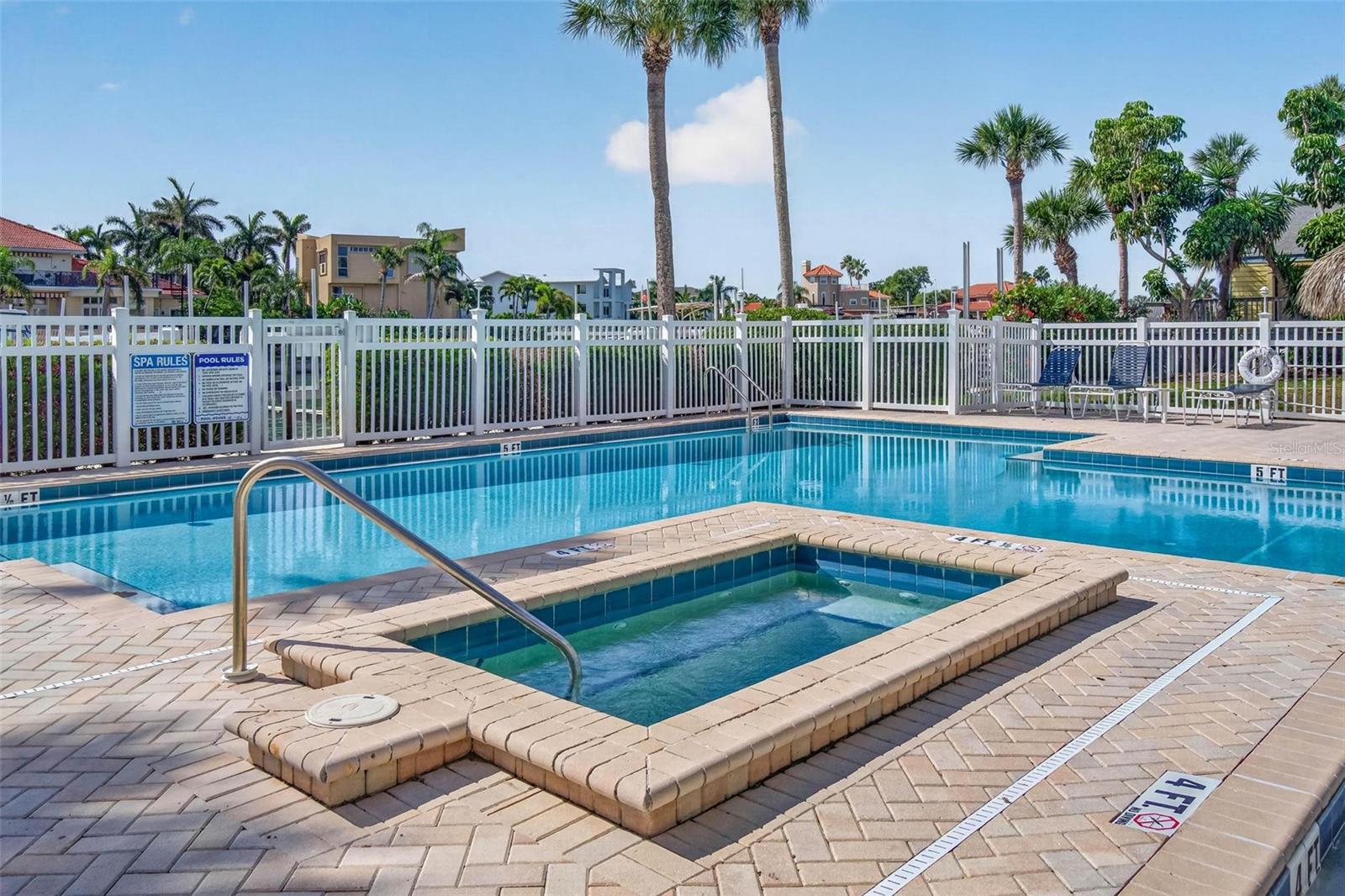 ANCHOR COVE 1 CONDO - Residential