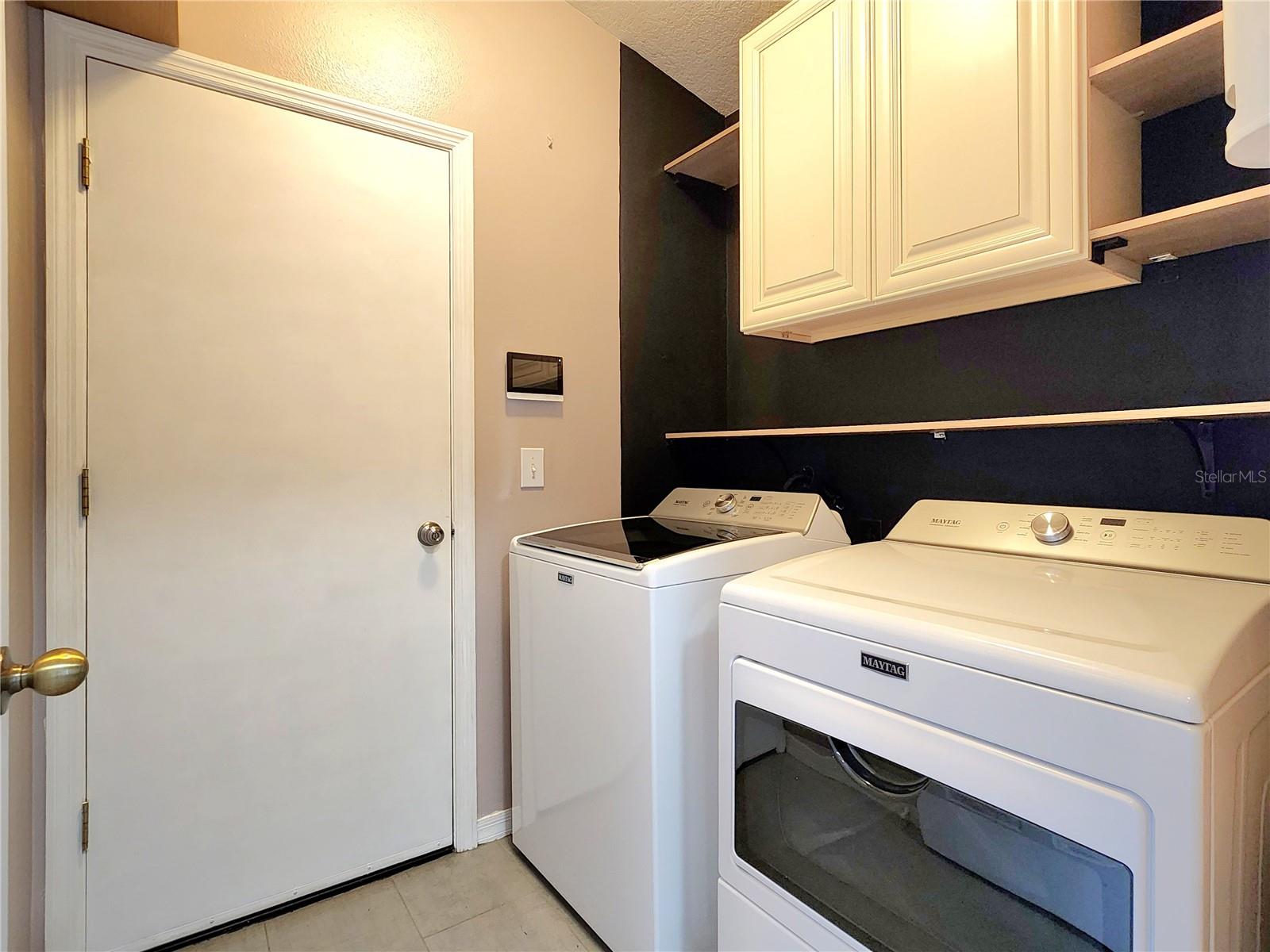 MEADOW POINTE - Residential