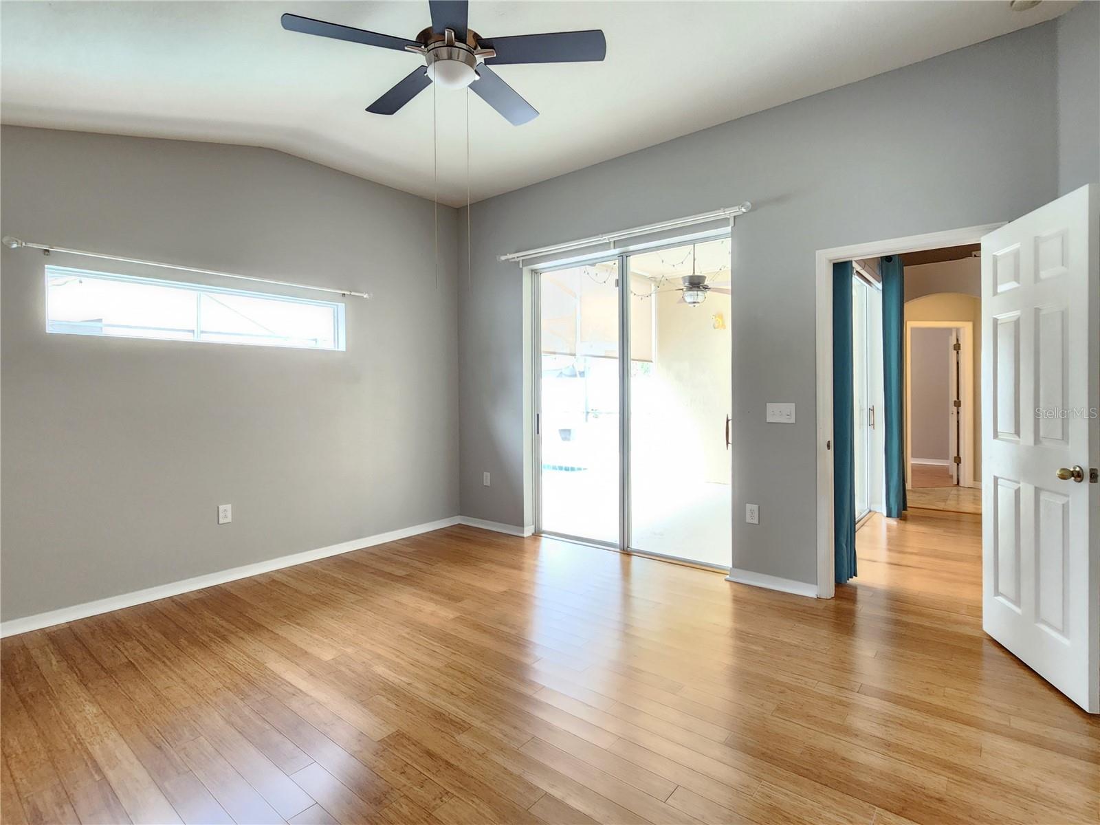 MEADOW POINTE - Residential