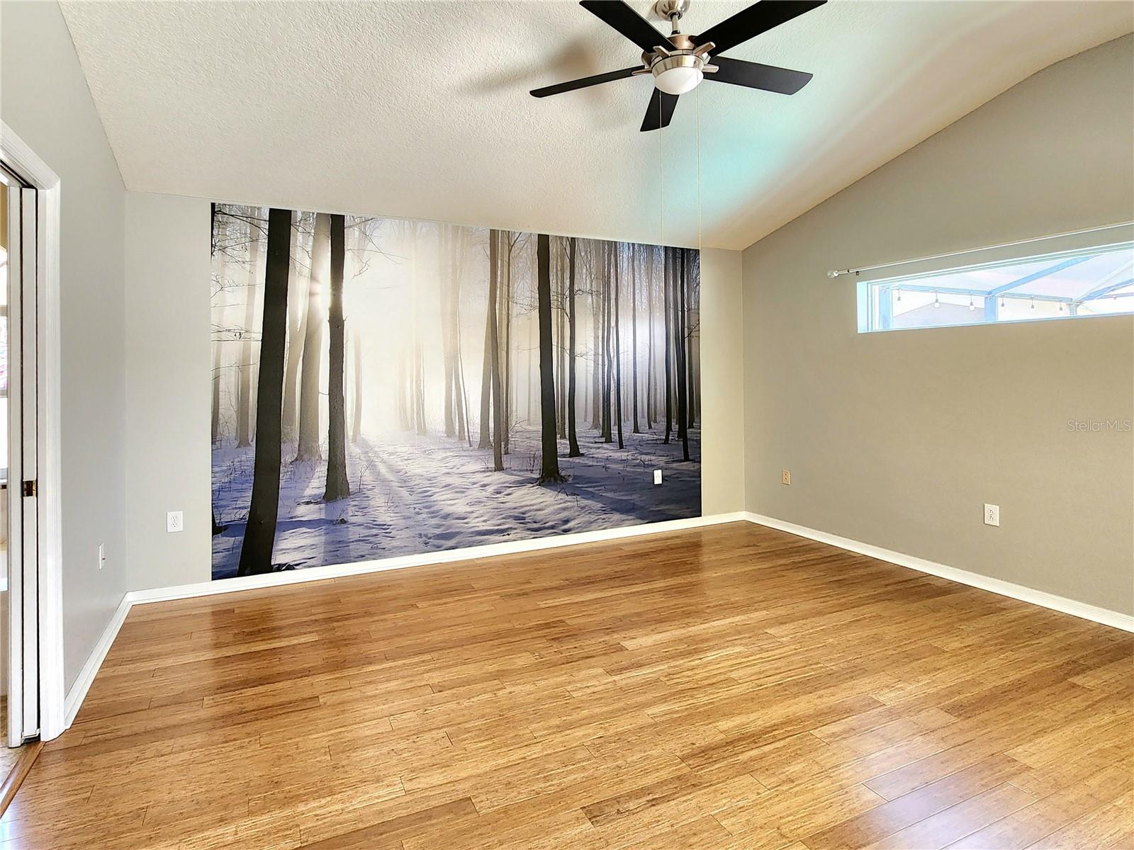 MEADOW POINTE - Residential