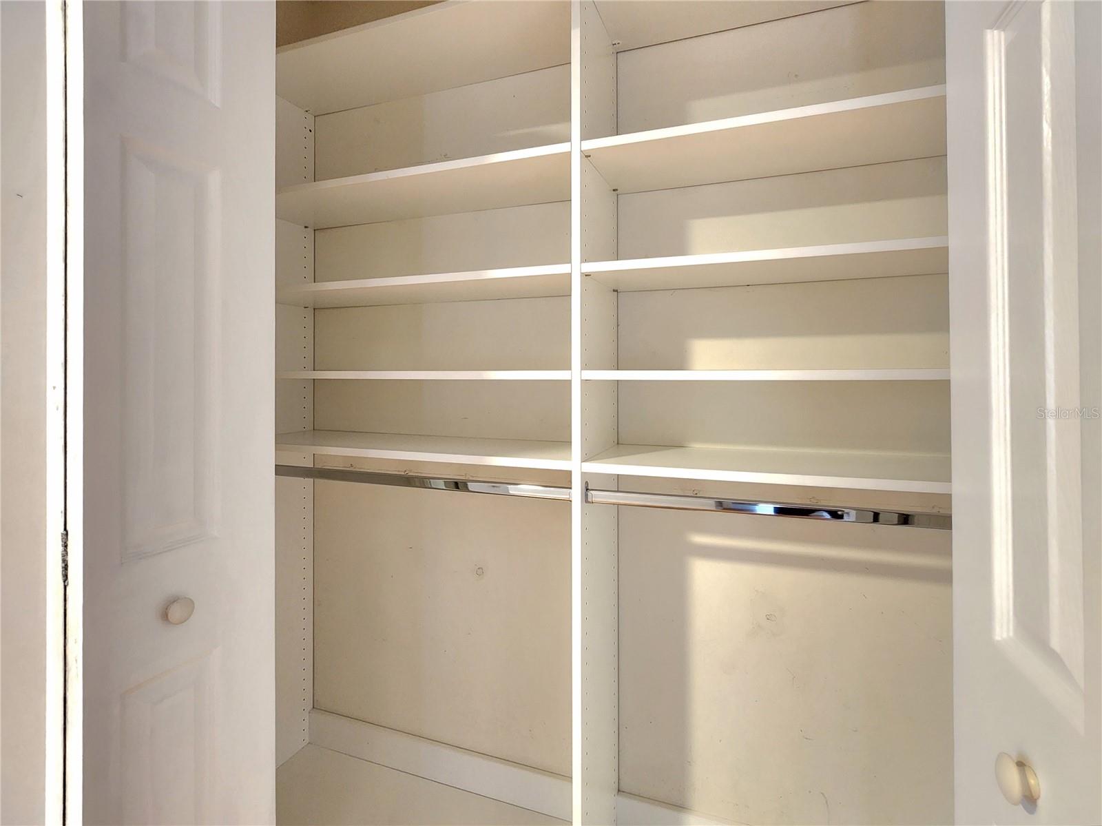 MEADOW POINTE - Residential