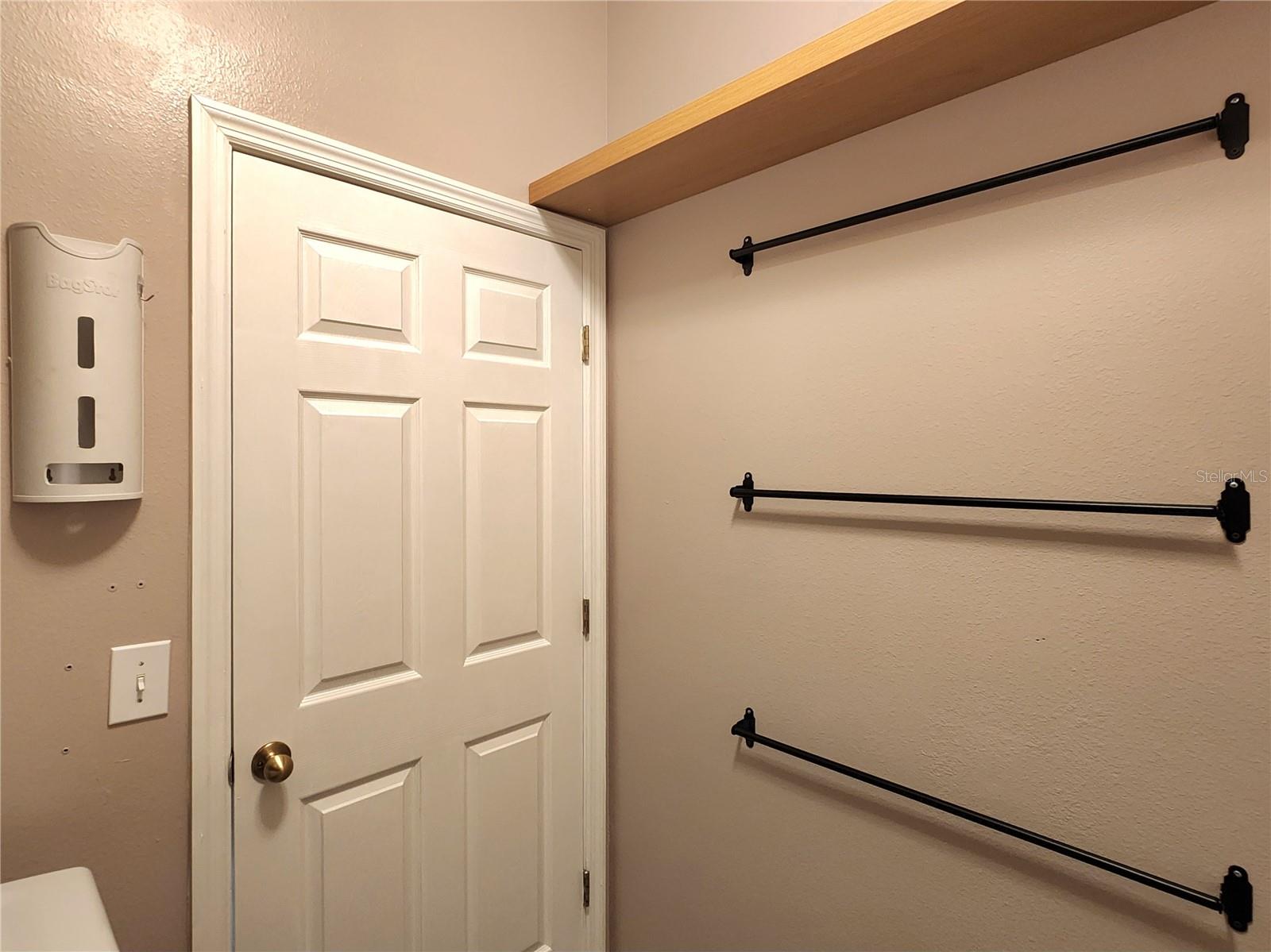 MEADOW POINTE - Residential