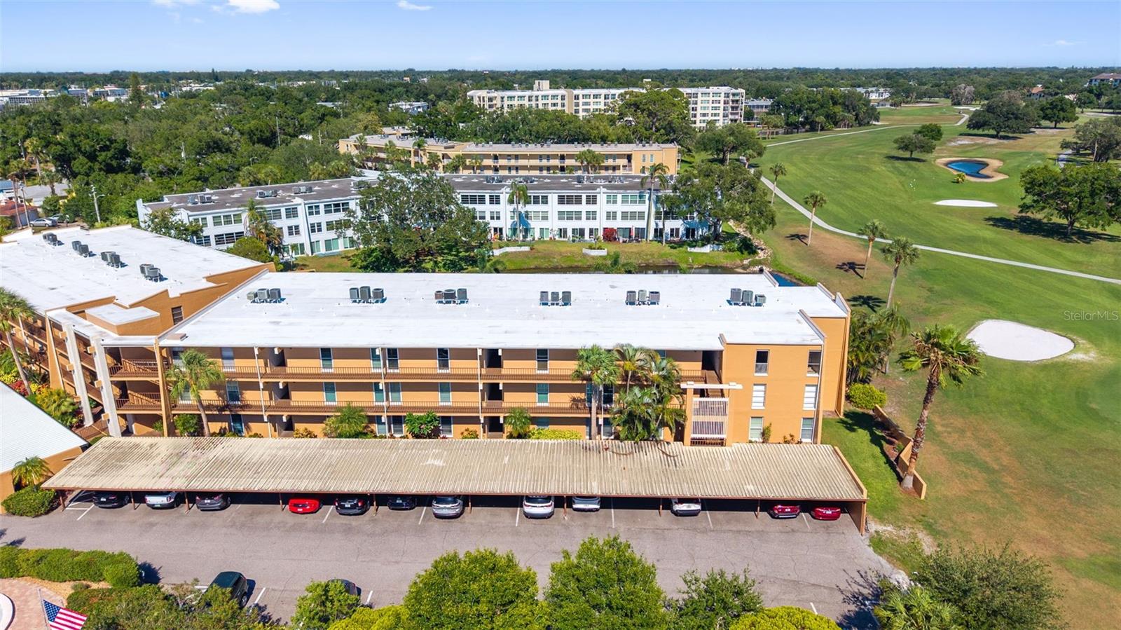 PENTHOUSE GREENS - Residential