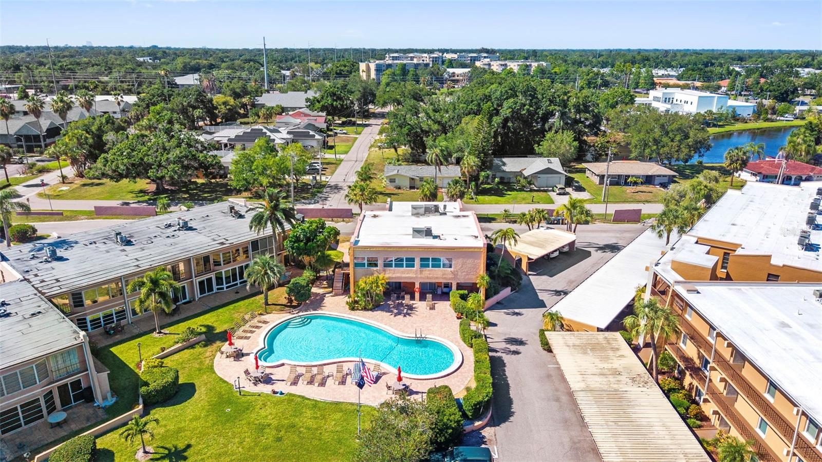PENTHOUSE GREENS - Residential