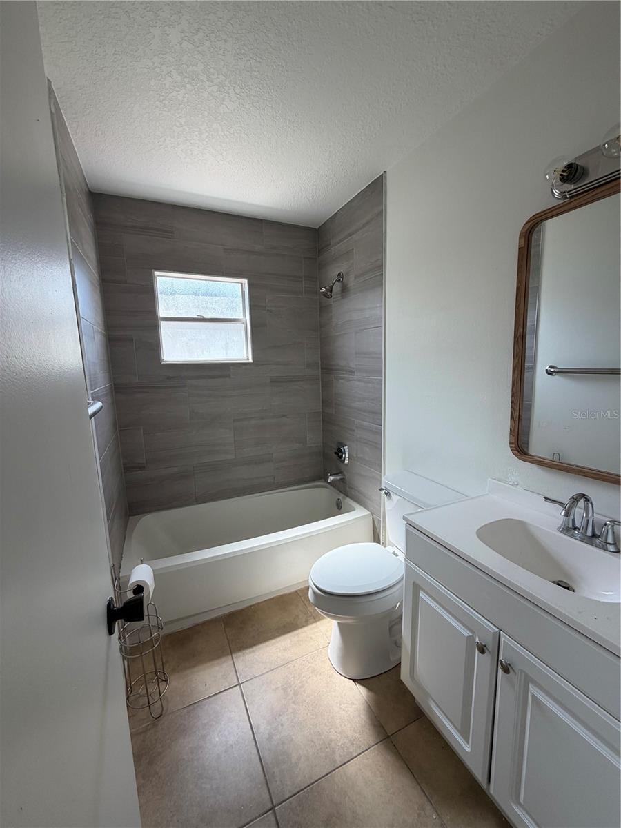 LAKE RIDGE VILLAGE - Residential