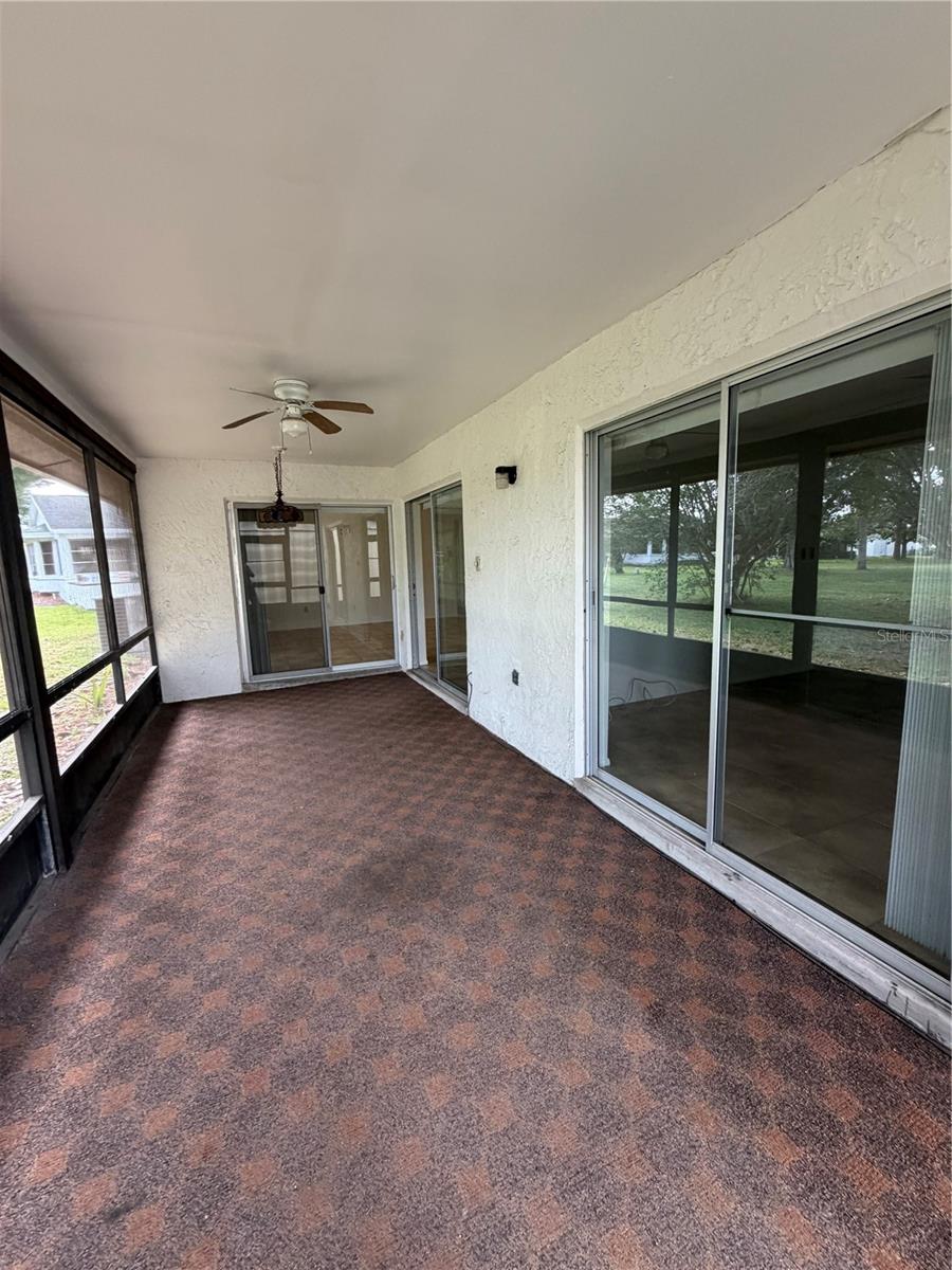 LAKE RIDGE VILLAGE - Residential