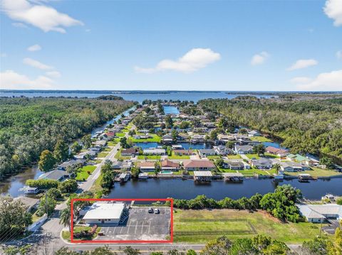 Tiny photo for 13721 Country Club Drive, Tavares, FL 32778 (MLS # G5103713)