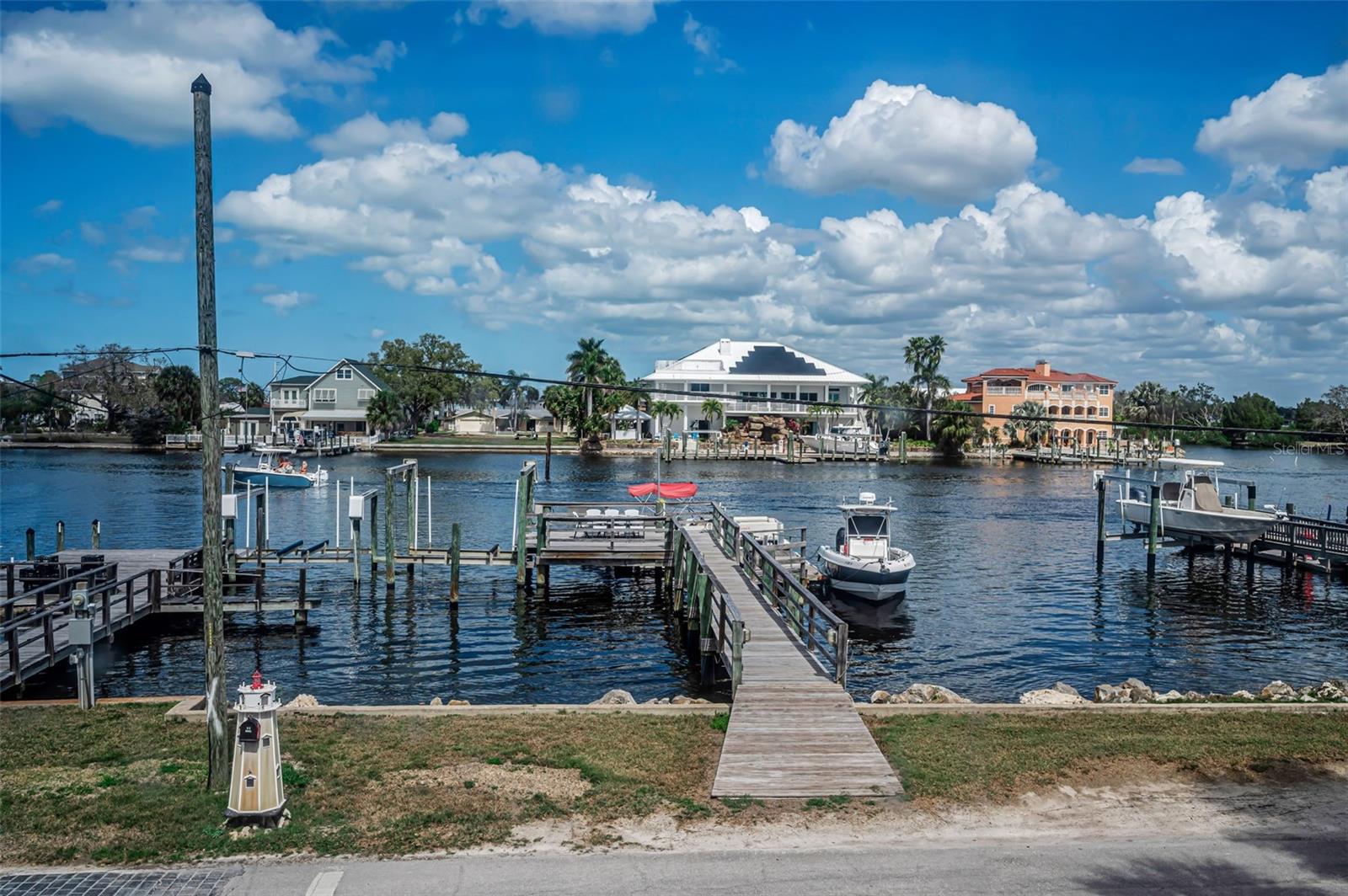 DAVIS SUB - Residential