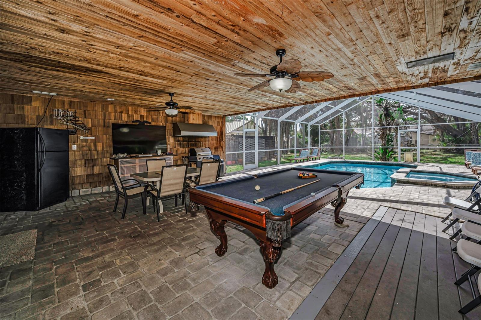 DAVIS SUB - Residential