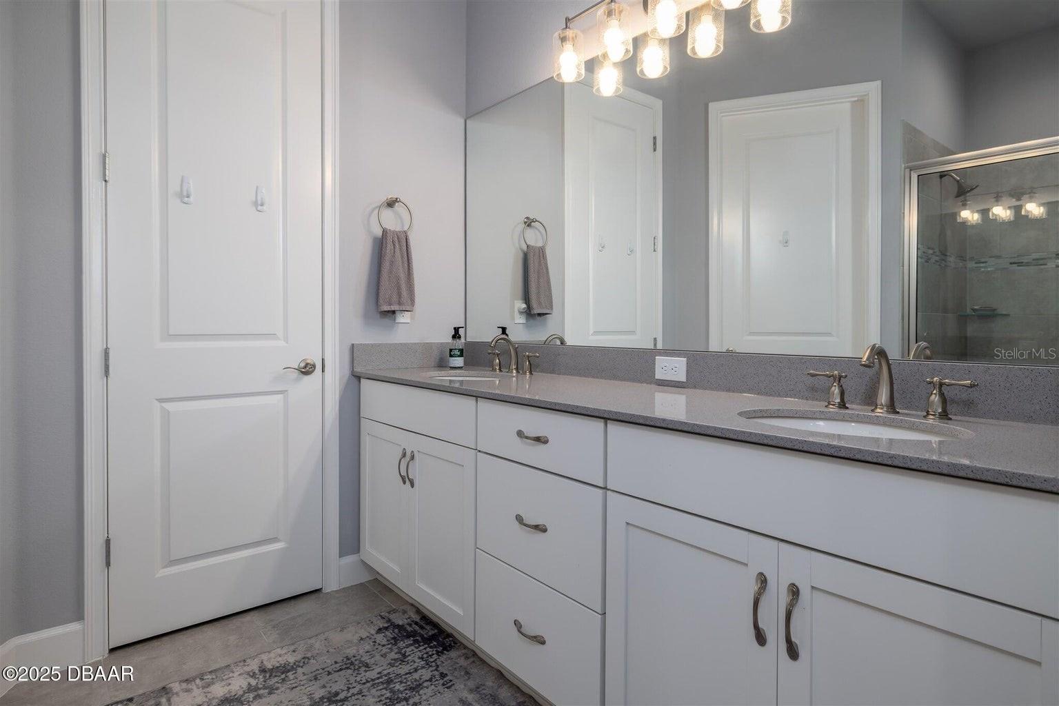 PLANTATION BAY SEC 2A-F UN 13 - Residential