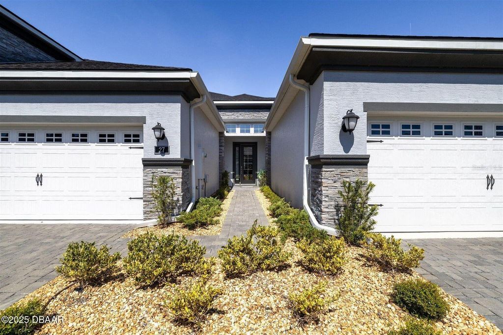 Photo of 27 Longridge Lane, Ormond Beach, FL 32174 (MLS # V4946835)