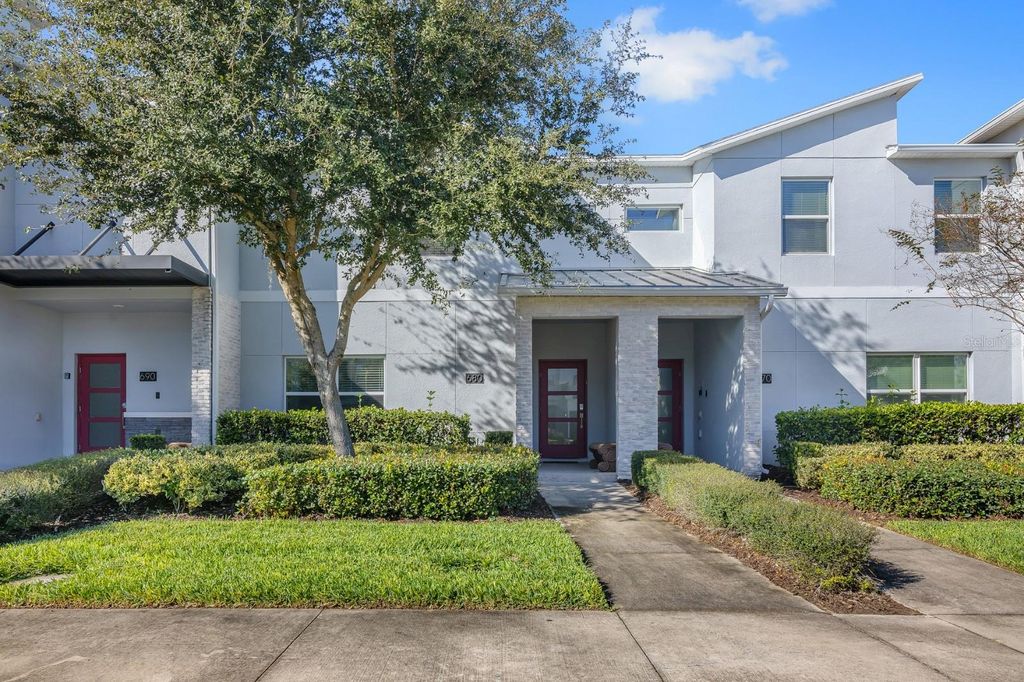 Photo of 680 Pebble Beach Drive, Davenport, FL 33896 (MLS # S5146218)