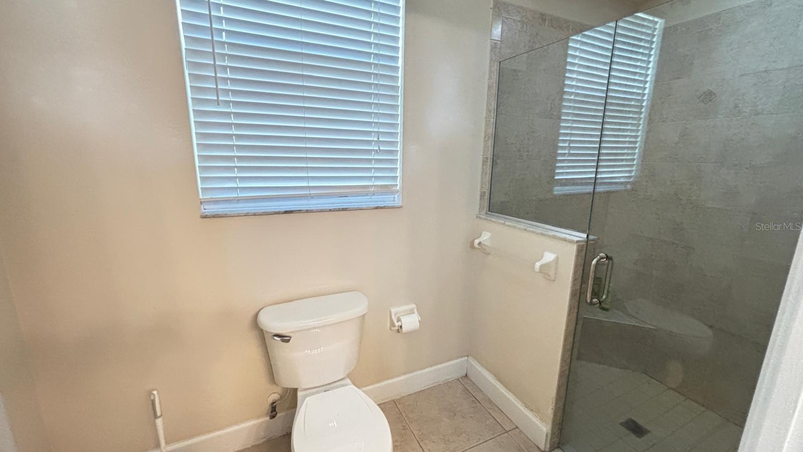 ARROWTREE II SUB - Residential Lease