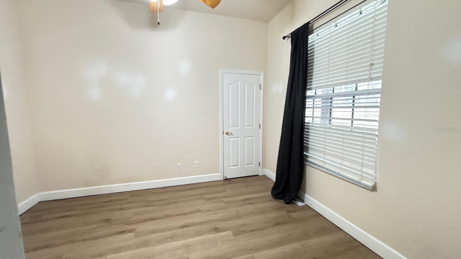 ARROWTREE II SUB - Residential Lease