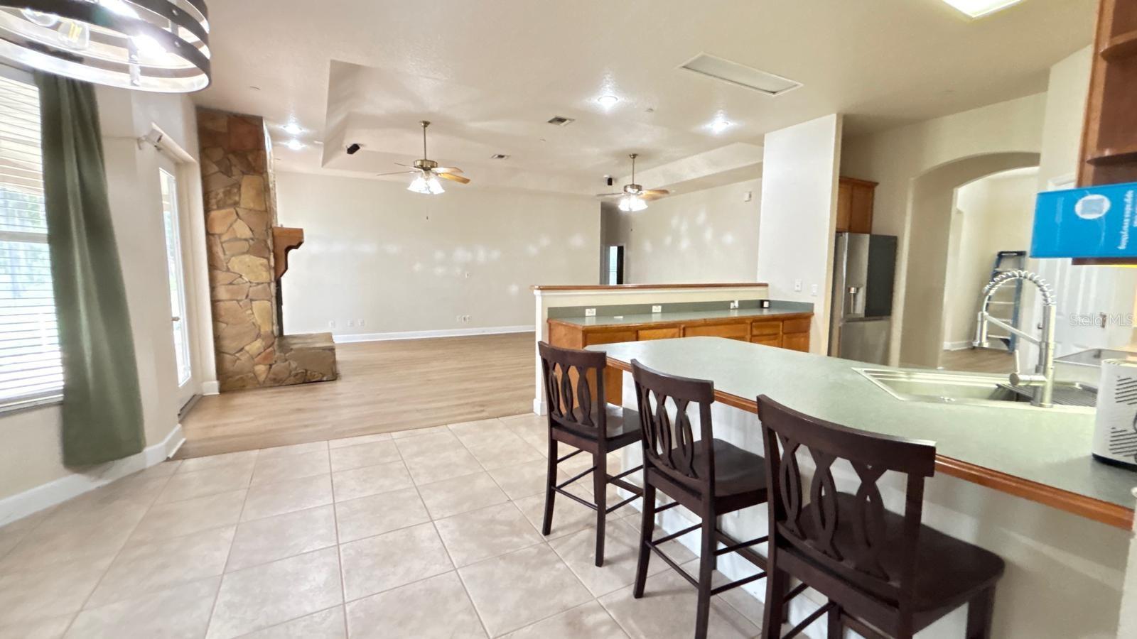 ARROWTREE II SUB - Residential Lease