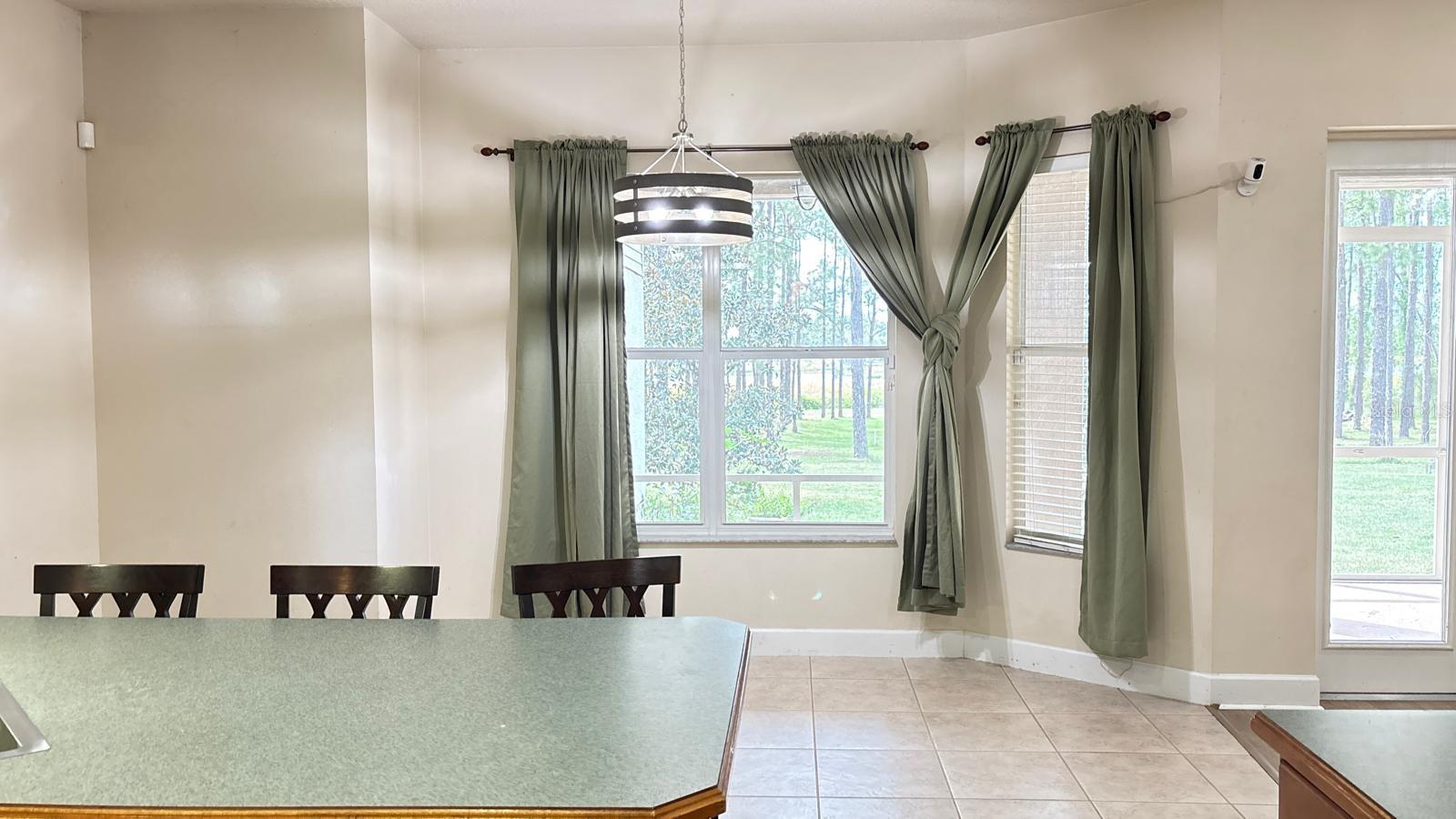 ARROWTREE II SUB - Residential Lease