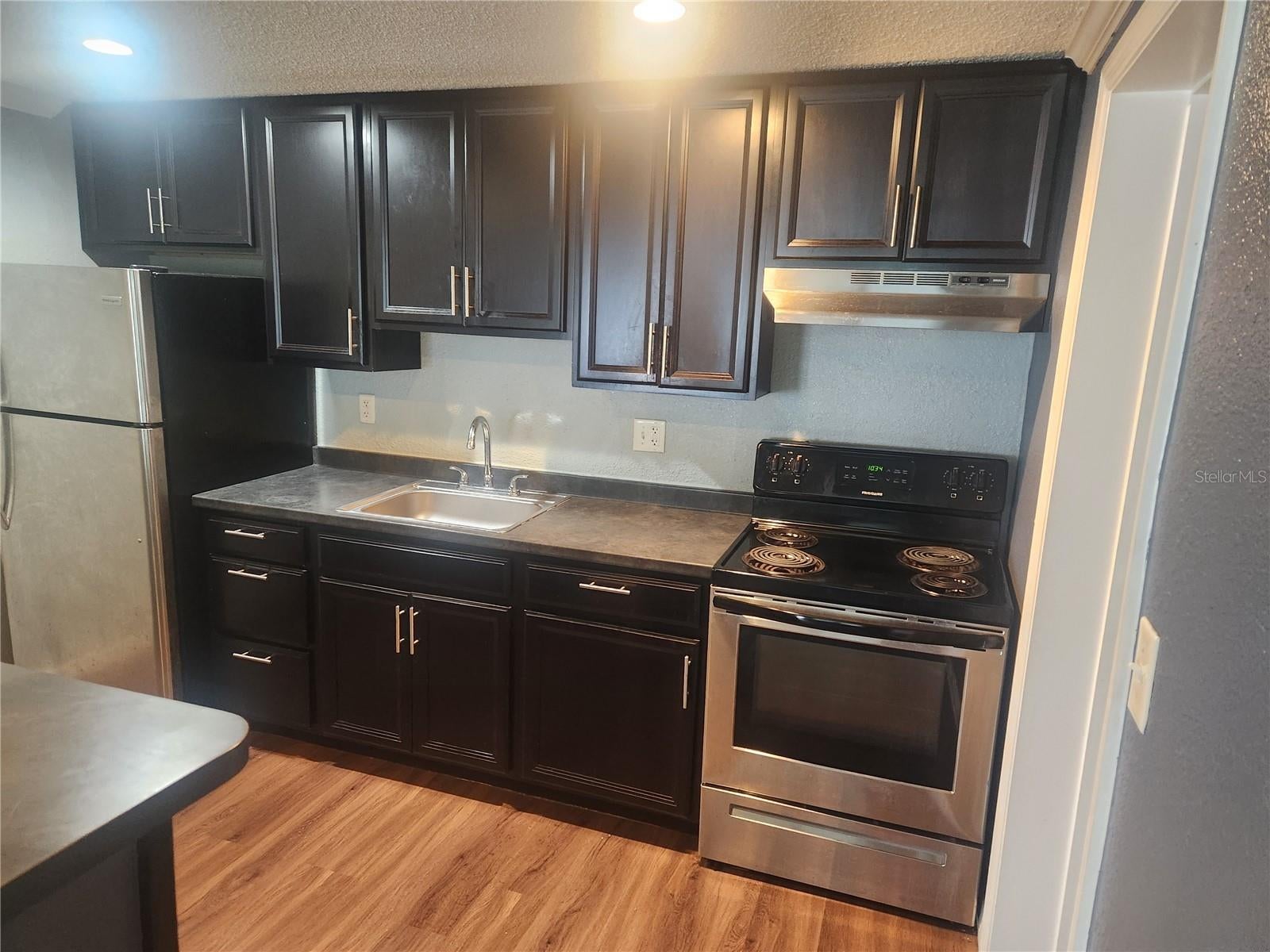 5901 BRYCE LANE 5908