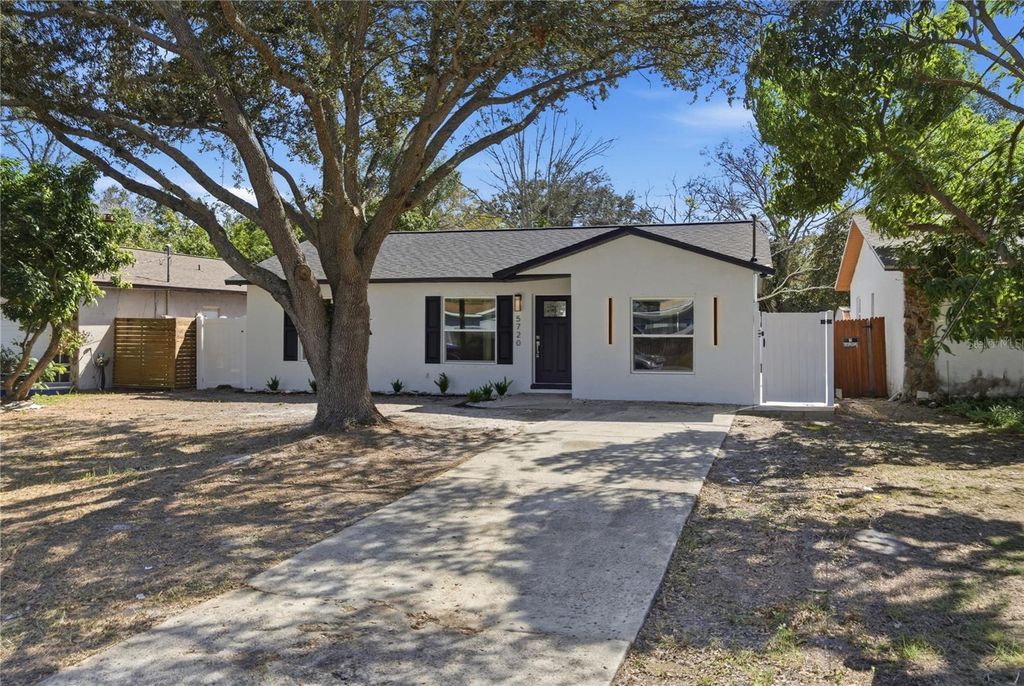 Photo of 5720 79th Avenue N, Pinellas Park, FL 33781 (MLS # O6386965)