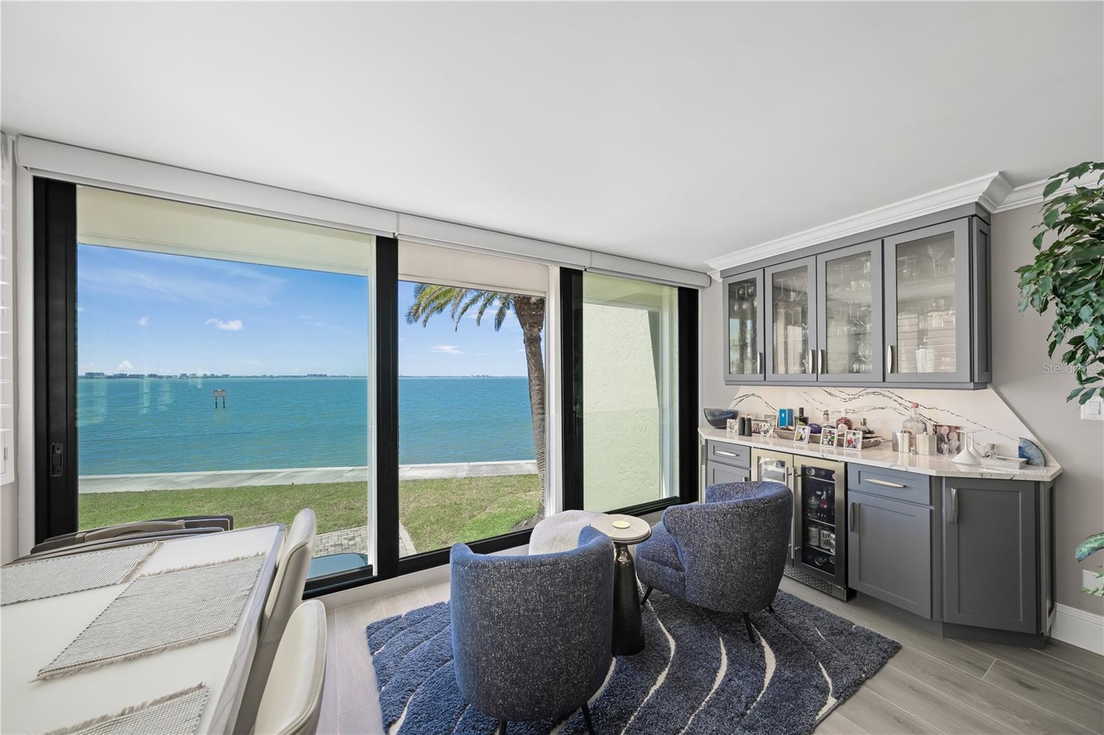 LAWRENCE POINTE I - Residential