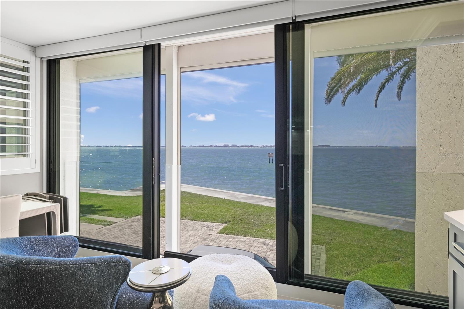 LAWRENCE POINTE I - Residential