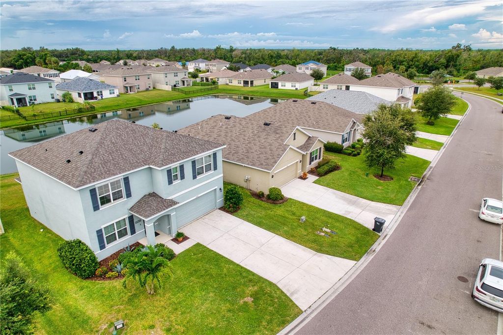 Photo of 16705 Southern Oaks Trail, Parrish, FL 34219 (MLS # A4666099)