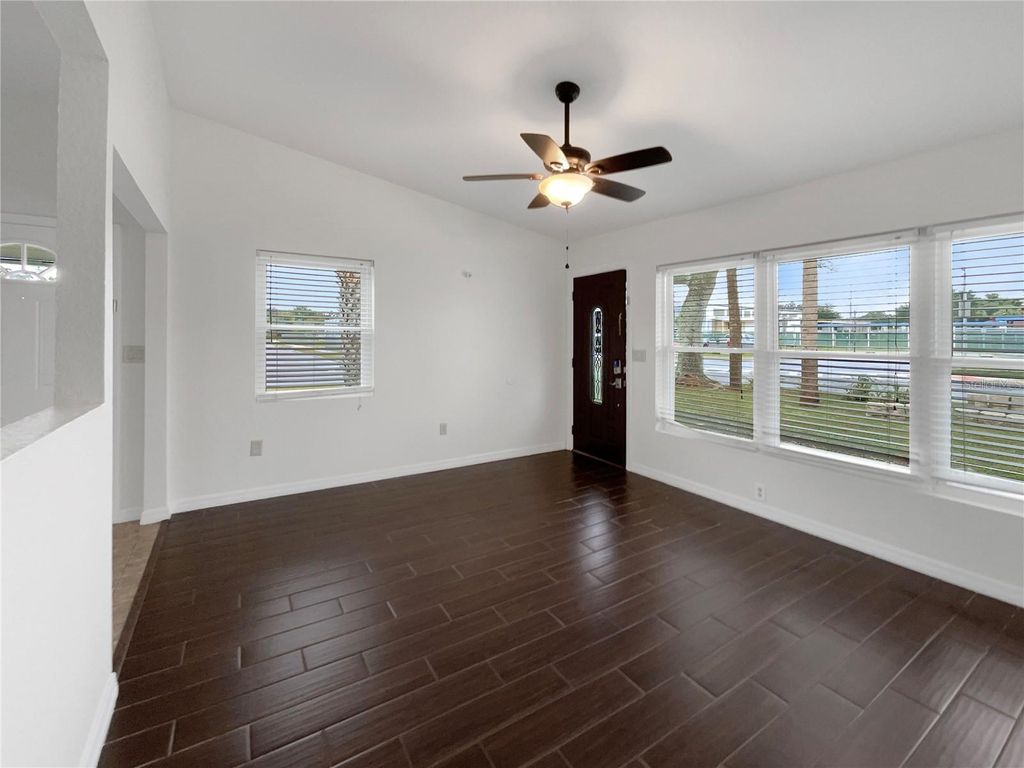 Photo of 930 School Street, Clermont, FL 34711 (MLS # O6366771)