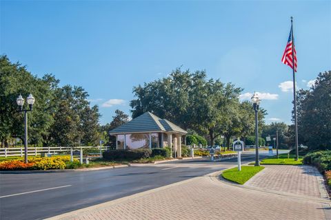 A home in HERNANDO