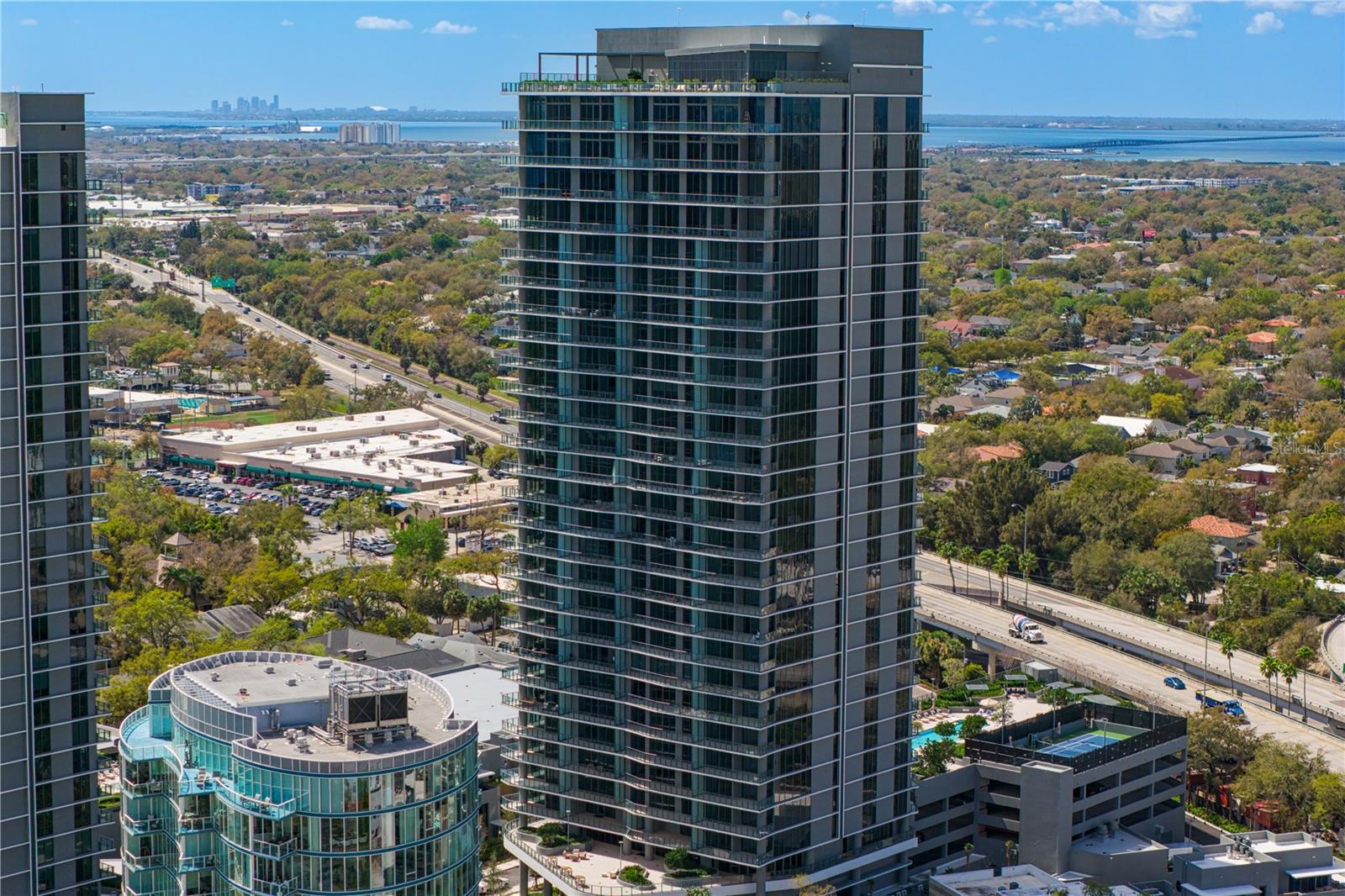 BAYSHORE YSABELLA CONDOMINIUM - Residential