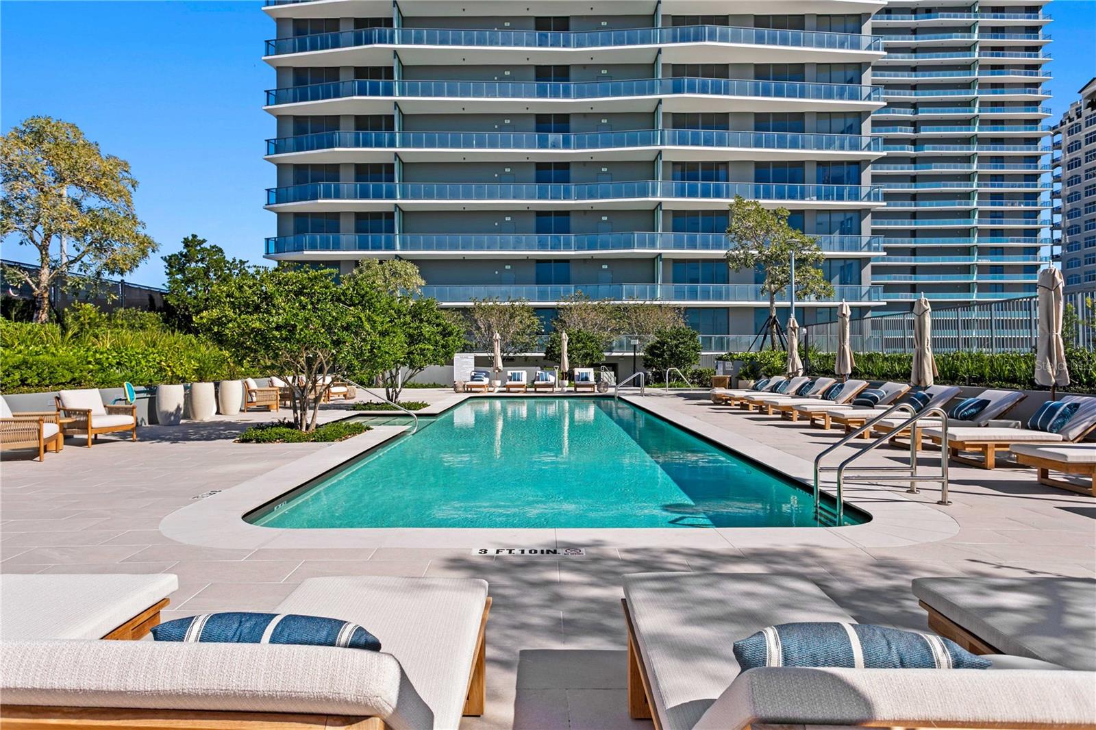 BAYSHORE YSABELLA CONDOMINIUM - Residential