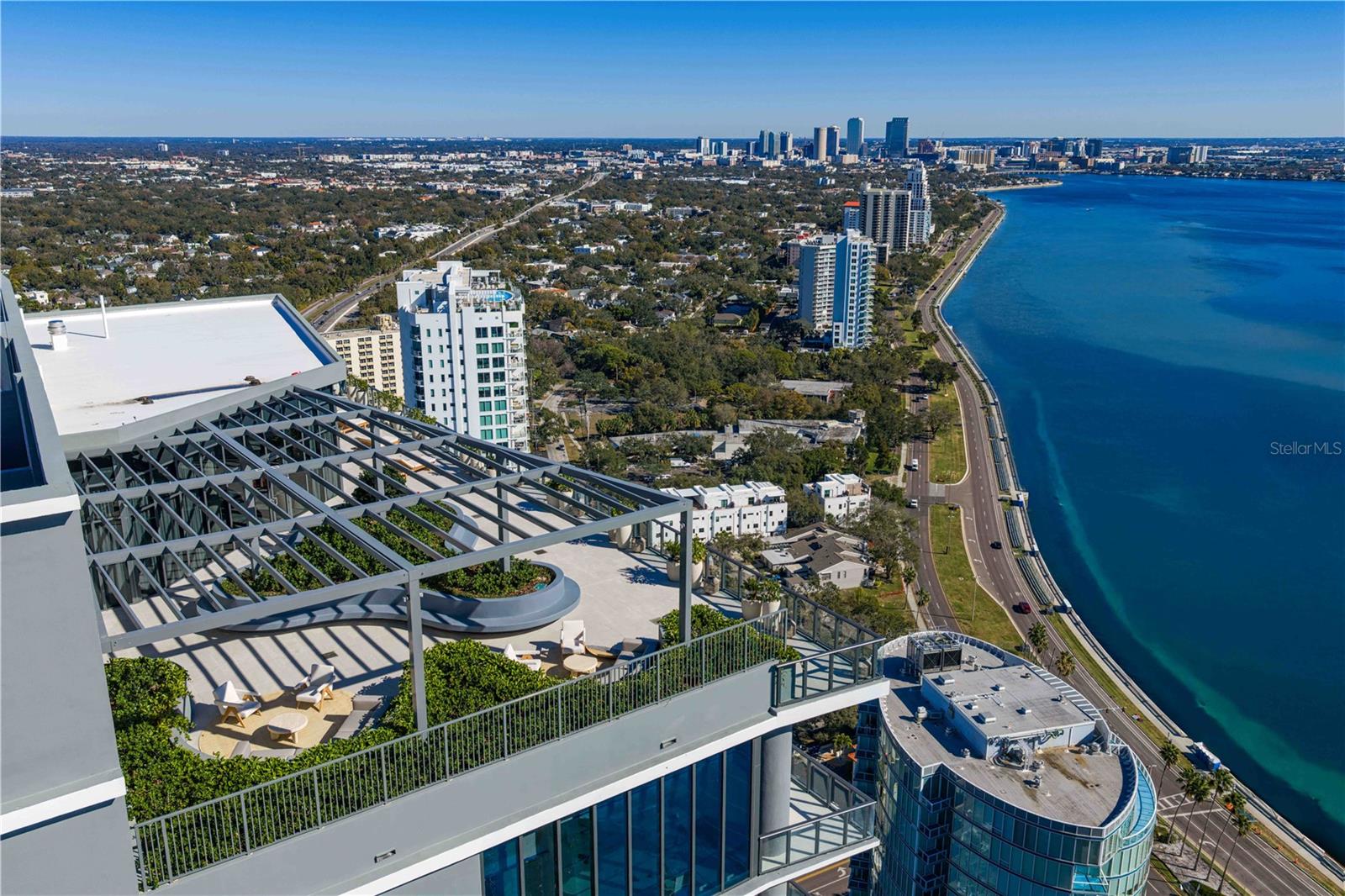 BAYSHORE YSABELLA CONDOMINIUM - Residential